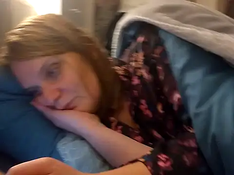 TitiLily77 online show from 11.06.25