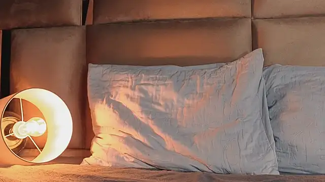 angelinepossy online show from 09.21.25