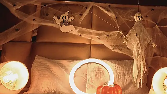 angelinepossy online show from 10.21.25