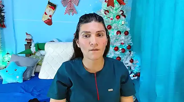 Snapshot of venus_swet_ chatting on 12.17.24 venus swet online show from 12.17.24