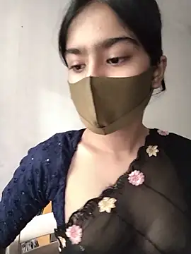 Snapshot of Arisha- chatting on 06.29.26 Arisha- online show from 06.29.26