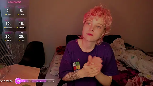 Snapshot of School_Love chatting on 11.13.25 School Love online show from 11.13.25