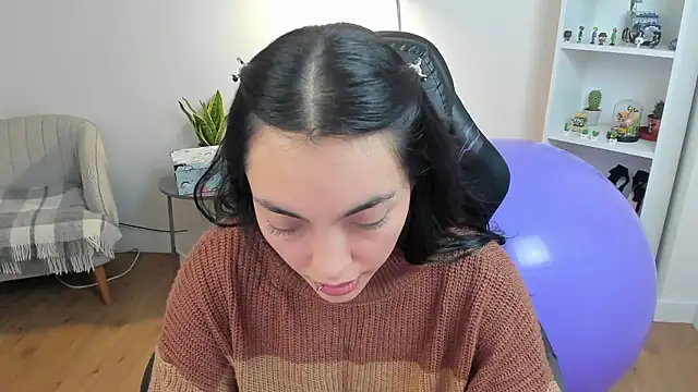 Snapshot of _BellaEvans_ chatting on 01.09.26 BellaEvans online show from 01.09.26