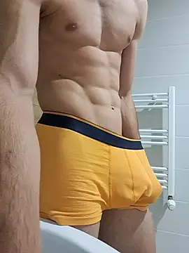 Snapshot of mertbey07 chatting on 01.01.25 mertbey07 online show from 01.01.25