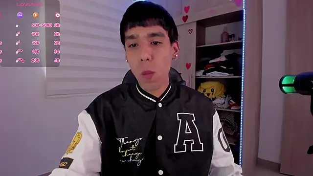 aldrinwhite online show from 02.06.25