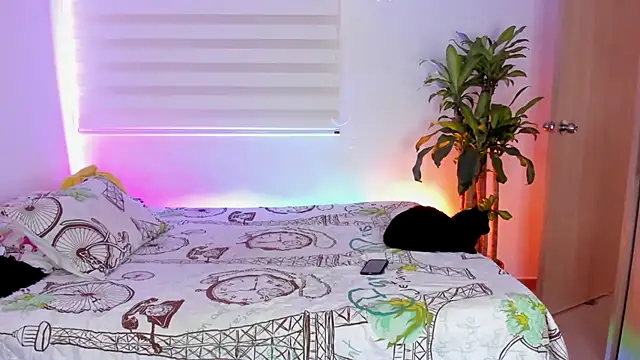 aldrinwhite online show from 09.27.25