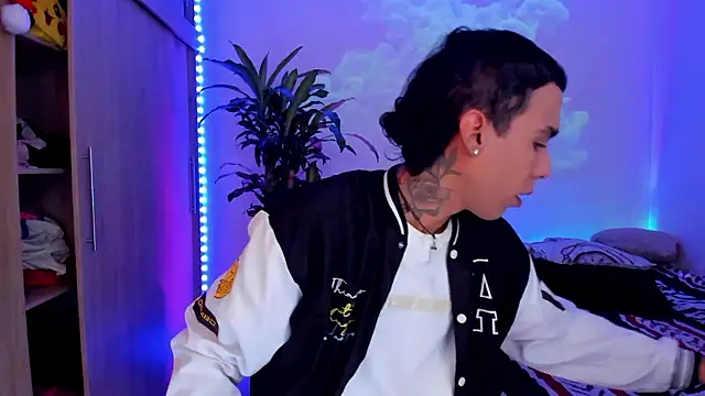 aldrinwhite online show from 01.07.26