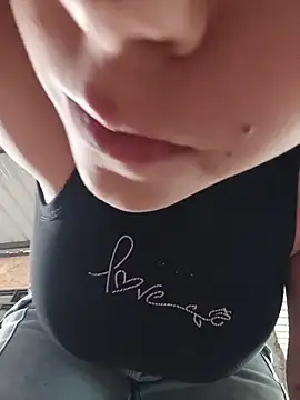 Mommy-Hot online show from 06.19.26