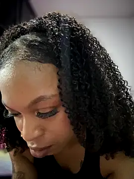 Melany Williams online show from 10.08.25