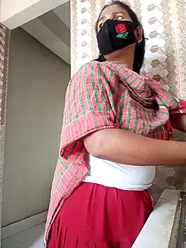 Snapshot of Neha-Roy chatting on 03.19.25 Neha-Roy online show from 03.19.25