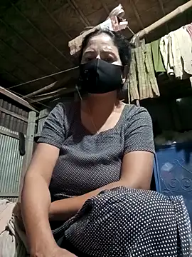 Snapshot of Neha-Roy chatting on 10.11.25 Neha-Roy online show from 10.11.25