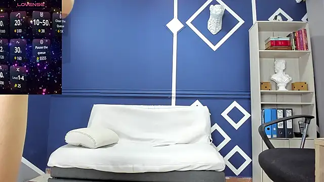 charolbruce 1 online show from 03.12.25