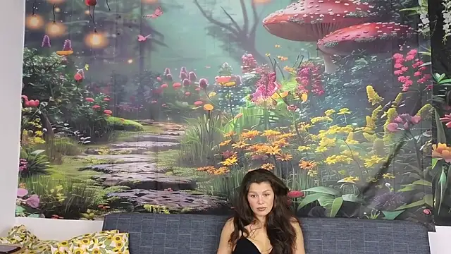 MadameDeFeu online show from 10.15.25