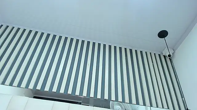 gabriela  gomez online show from 02.19.25