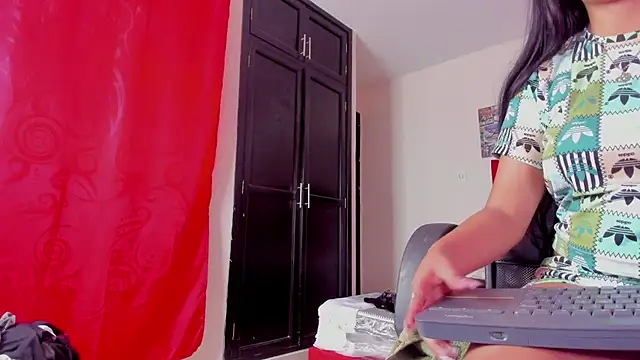 DakotaHoland online show from 03.02.25