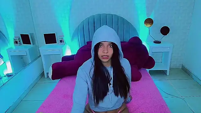 charlotte 0309 online show from 02.13.26