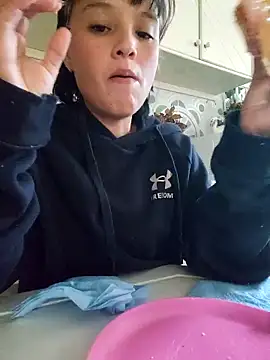 LorenRosse online show from 10.13.25