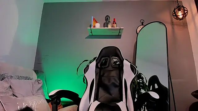 Snapshot of jaxon_colton chatting on 02.07.25 jaxon colton online show from 02.07.25