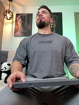 Snapshot of jaxon_colton chatting on 03.10.25 jaxon colton online show from 03.10.25