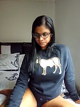 Snapshot of Sensual_indian7 chatting on 04.30.26 Sensual indian7 online show from 04.30.26