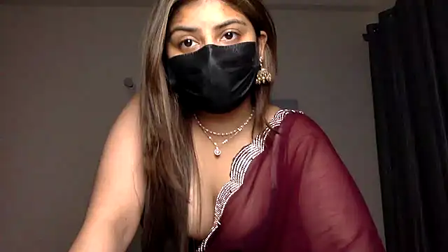 Hoty-Shivangi online show from 12.15.25