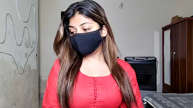 Snapshot of Hoty-Shivangi chatting on 05.03.26 Hoty-Shivangi online show from 05.03.26