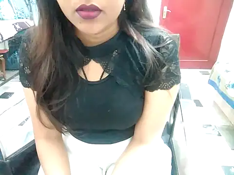 Snapshot of aarushi_sharmaa chatting on 02.15.25 aarushi sharmaa online show from 02.15.25