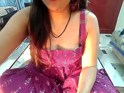 Snapshot of aarushi_sharmaa chatting on 02.17.25 aarushi sharmaa online show from 02.17.25