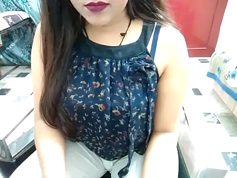 Snapshot of aarushi_sharmaa chatting on 02.21.25 aarushi sharmaa online show from 02.21.25