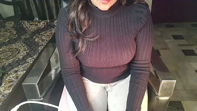 Snapshot of aarushi_sharmaa chatting on 01.13.26 aarushi sharmaa online show from 01.13.26