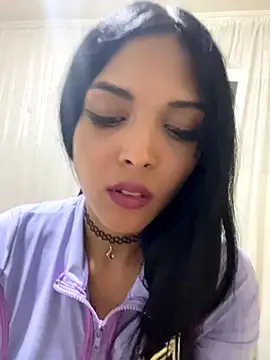 MOMMYJEVAA online show from 12.02.25