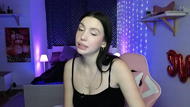 Snapshot of AliceSpark chatting on 01.29.25 AliceSpark online show from 01.29.25