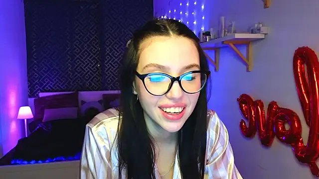 Snapshot of AliceSpark chatting on 02.06.25 AliceSpark online show from 02.06.25