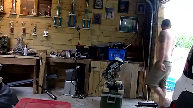 Buffshagswell online show from 04.22.26