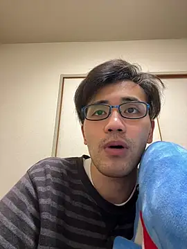 Snapshot of ryusei18570 chatting on 02.16.25 ryusei18570 online show from 02.16.25