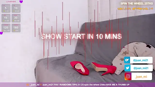 Snapshot of juanmiss chatting on 12.15.25 juanmiss online show from 12.15.25