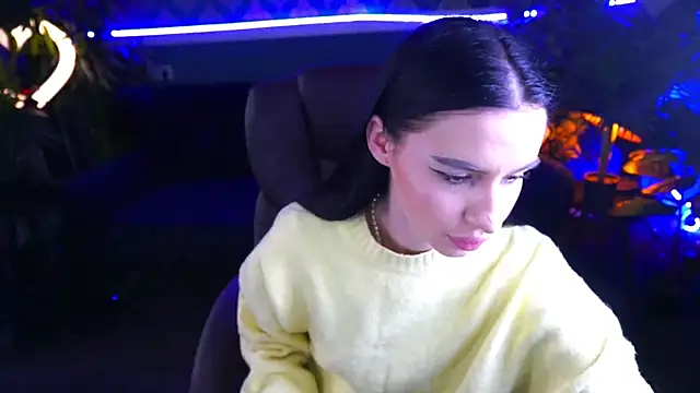 Snow WhiteeeX online show from 01.22.25