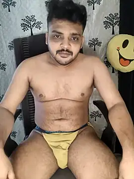 Snapshot of Mr_Handsome_hunk chatting on 11.06.25 Mr Handsome hunk online show from 11.06.25