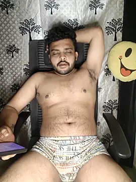 Snapshot of Mr_Handsome_hunk chatting on 11.15.25 Mr Handsome hunk online show from 11.15.25