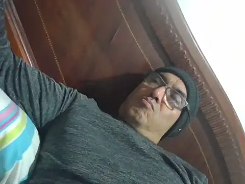 Snapshot of exmilitary chatting on 02.05.26 exmilitary online show from 02.05.26