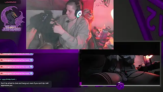 Snapshot of Rae-Suon chatting on 03.15.25 Rae-Suon online show from 03.15.25