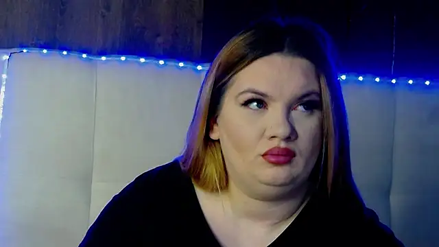 MelanieBrownn online show from 02.10.26