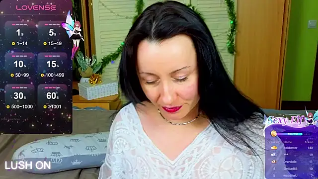 Snapshot of Roxyy_Star chatting on 01.06.25 Roxyy Star online show from 01.06.25