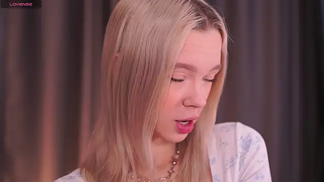  AlinaBailey online show from 01.19.26