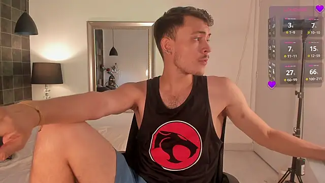 Desmon Clark online show from 03.07.25