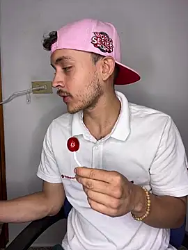 Desmon Clark online show from 03.30.26