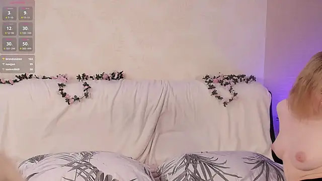 Naughty  Couplles online show from 02.23.25