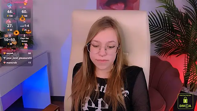 LayriantaVee online show from 01.28.25