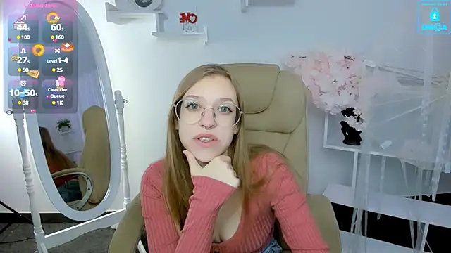 LayriantaVee online show from 02.03.25