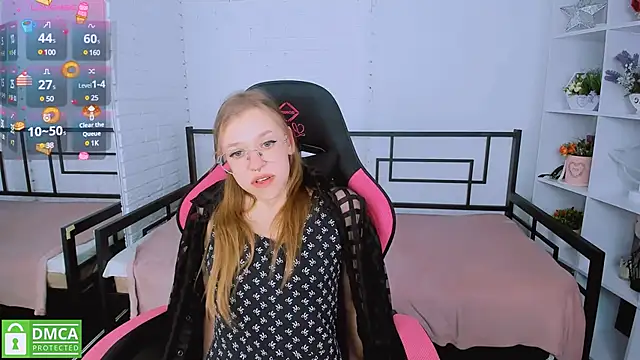 LayriantaVee online show from 03.11.25